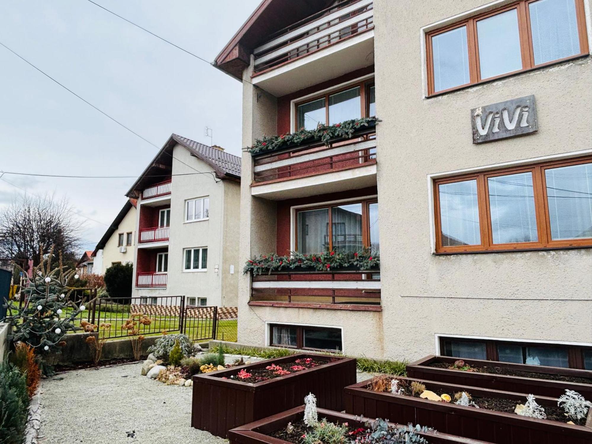 Vivi Apartments Liptovský Mikuláš Dış mekan fotoğraf